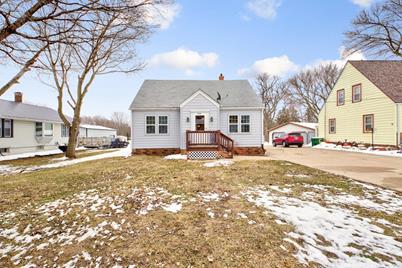 529 Broadway Avenue S, New Richland, MN 56072 - Photo 1