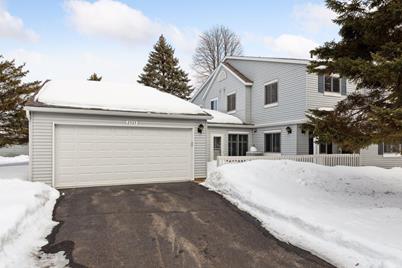 2537 Wimbledon Place, Woodbury, MN 55125 - Photo 1