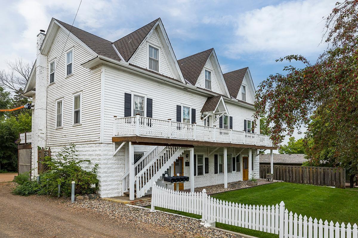 32 N Vine St, Waconia, MN 55387 MLS 6343076 Coldwell Banker