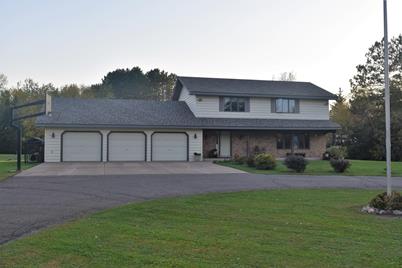 504 First Street NE, Hinckley, MN 55037 - Photo 1