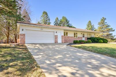 1093 Roslyn Road, Faribault, MN 55021 - Photo 1