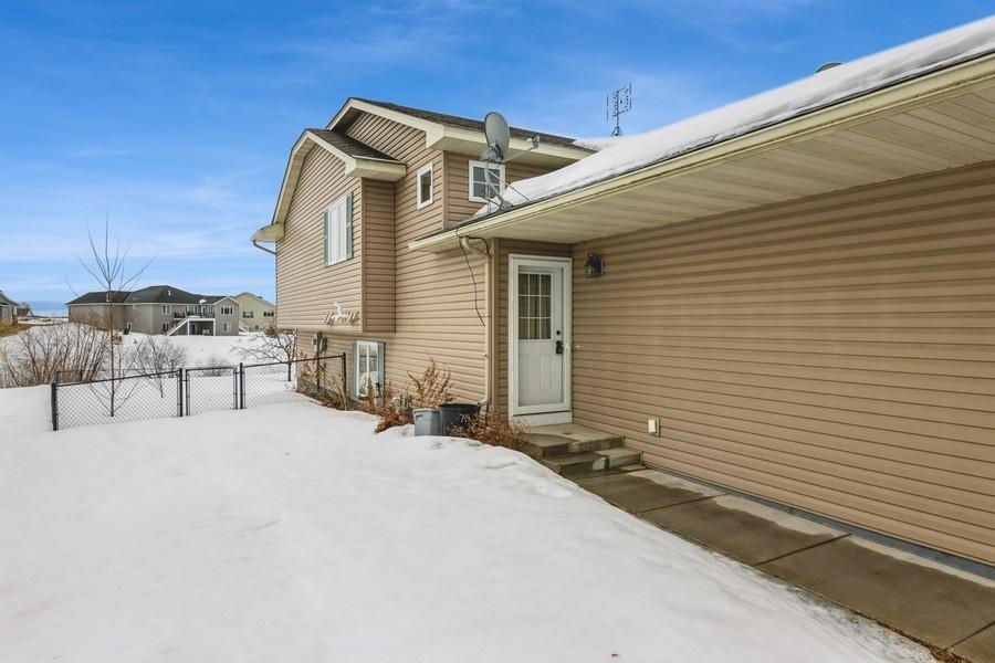 918 Whiskey Rd NW, Isanti, MN 55040 MLS 6348189 Coldwell Banker