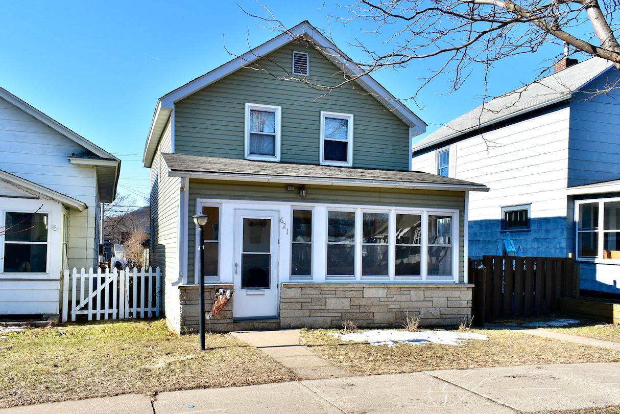 621 E Sanborn St, Winona, MN 55987 MLS 6348415 Coldwell Banker
