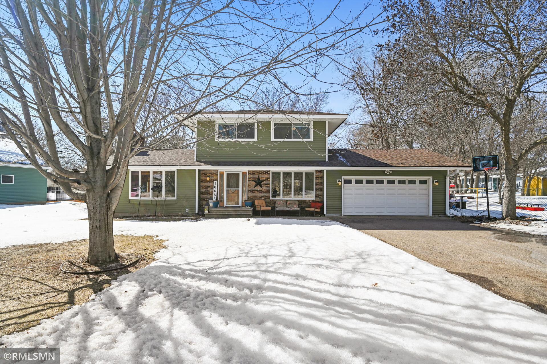 10666 Dogwood St NW, Coon Rapids, MN 55448 MLS 6348713 Coldwell Banker