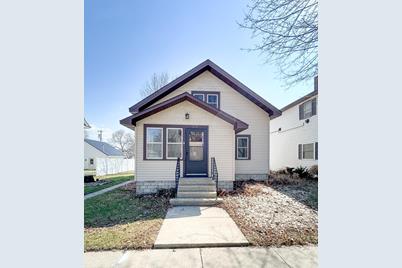 212 E Adams Street, Arlington, MN 55307 - Photo 1