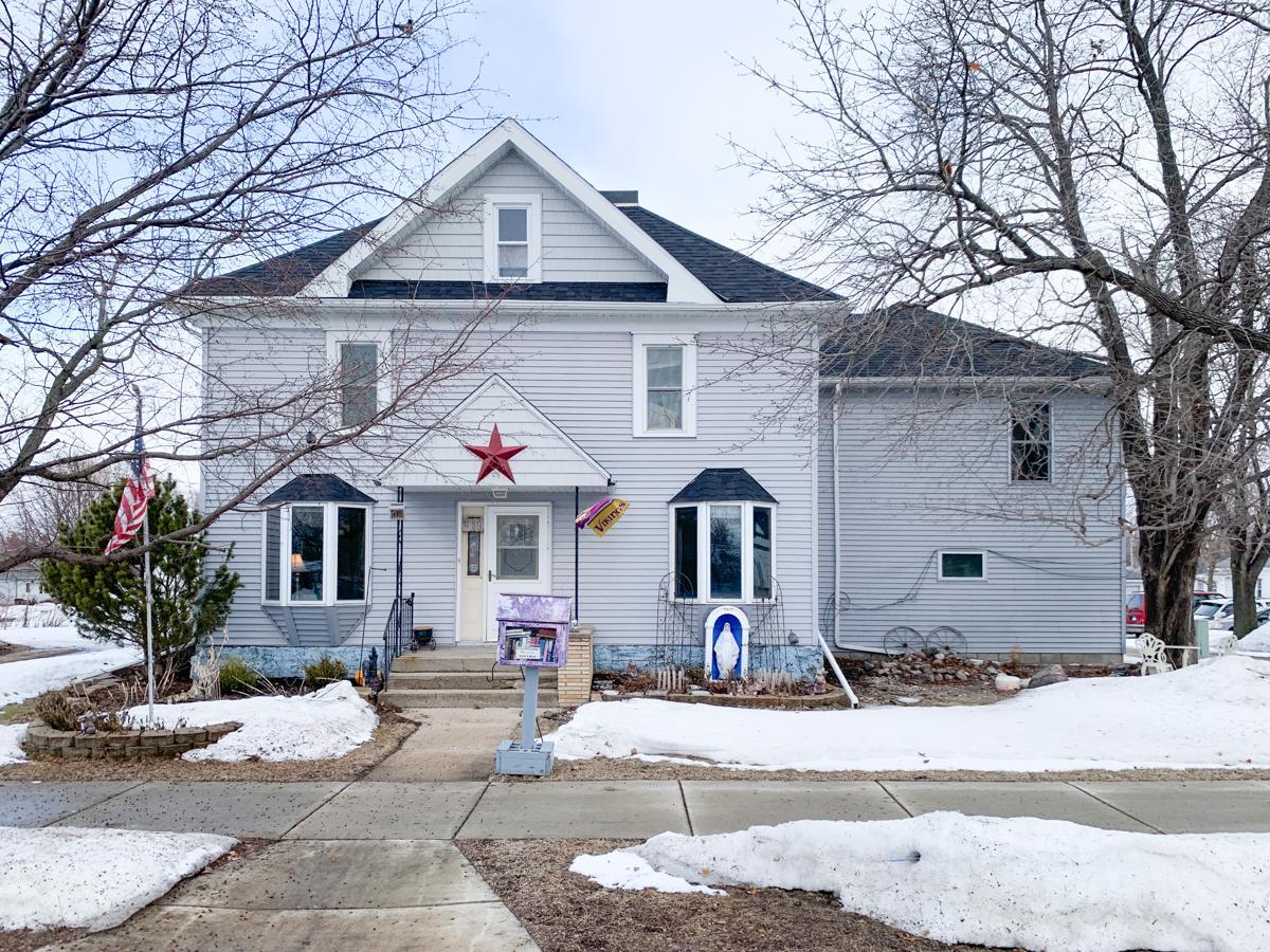 416 Park Ave, Gaylord, MN 55334 MLS 6350808 Coldwell Banker