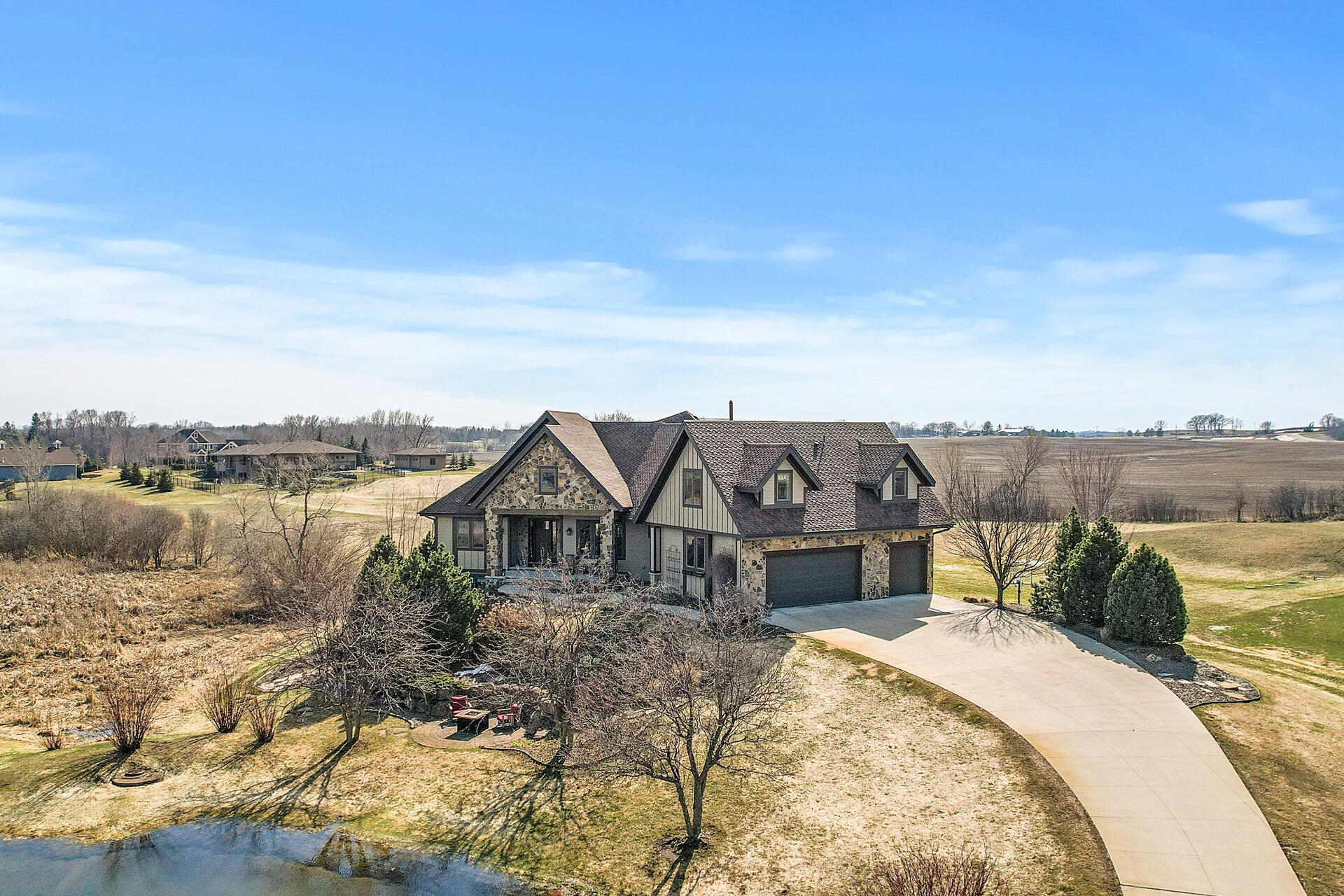 7651 Cress View Ln, Prior Lake, MN 55372 MLS 6352275 Coldwell Banker