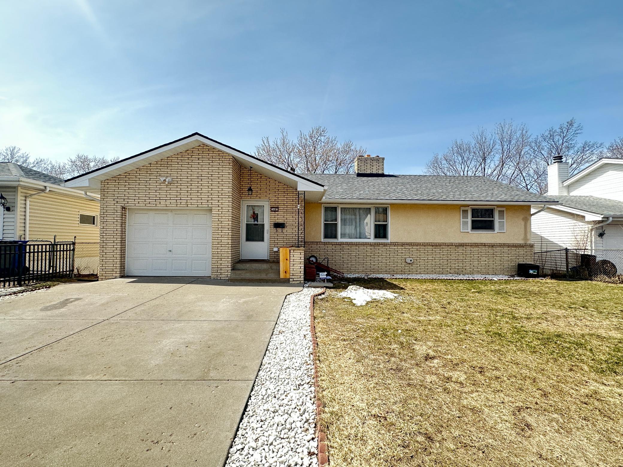 1485 Clarence St, Saint Paul, MN 55106 MLS 6353514 Coldwell Banker