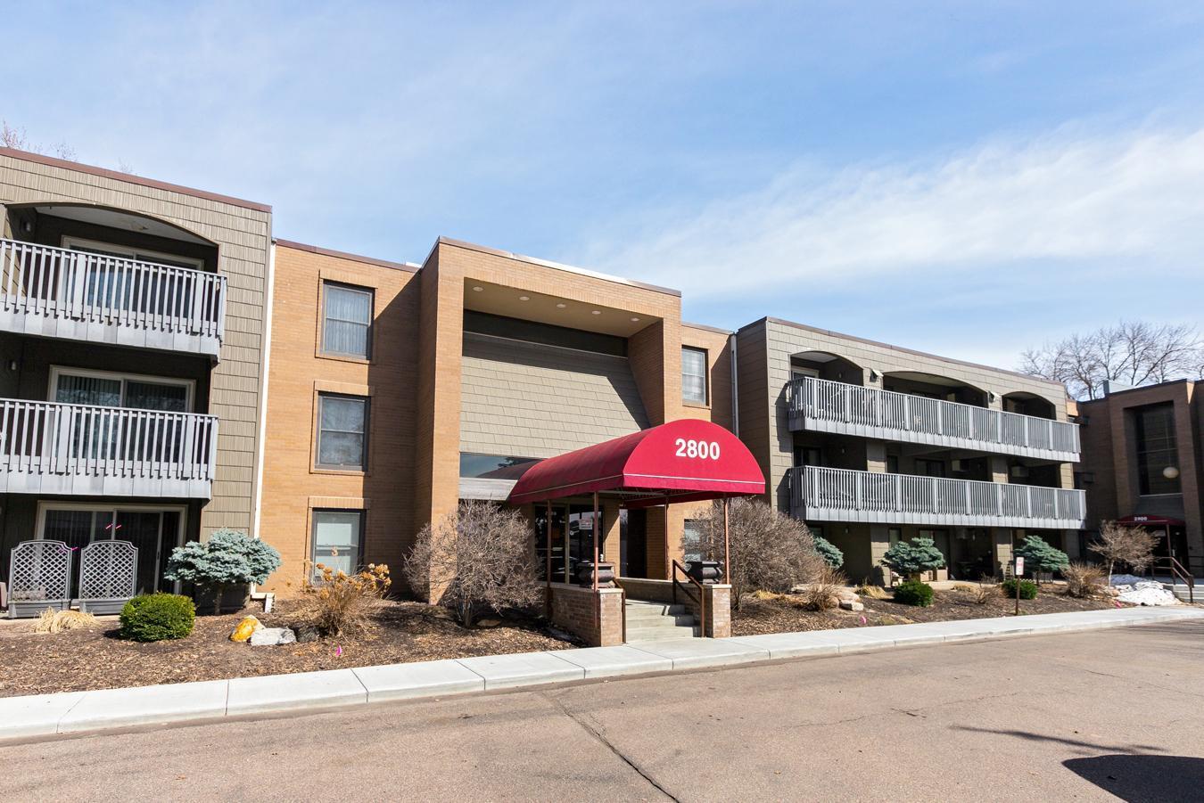 2800 Hamline Ave N 133, Roseville, MN 55113 MLS 6353570 Coldwell