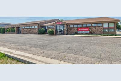 1210 E College Drive, Marshall, MN 56258 - Photo 1