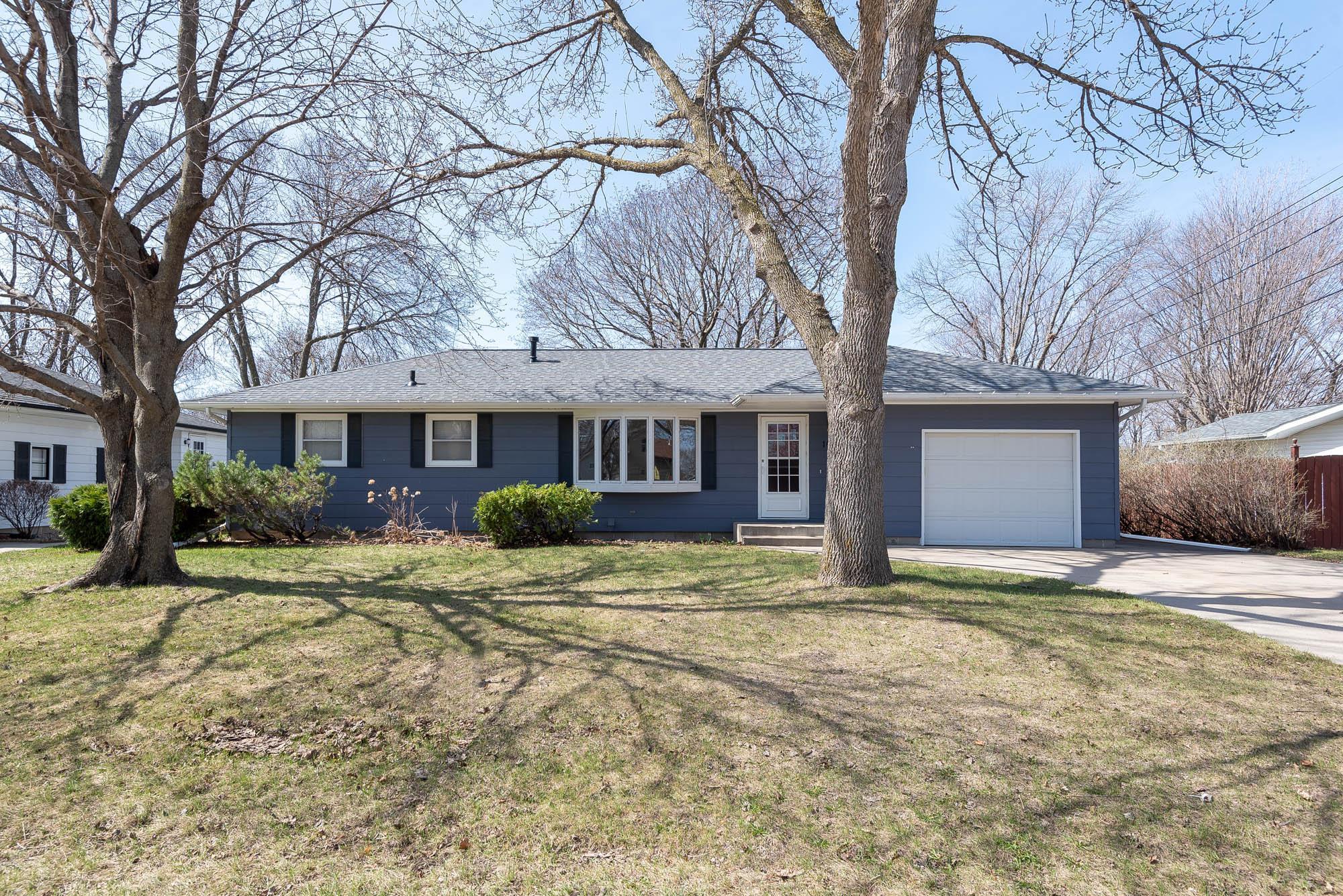 106 Diane Dr, Eagle Lake, MN 56024 MLS 6356960 Coldwell Banker