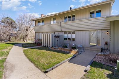 25 Walden Street, Burnsville, MN 55337 - Photo 1