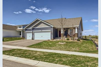 1381 Independence Curve, Delano, MN 55328 - Photo 1