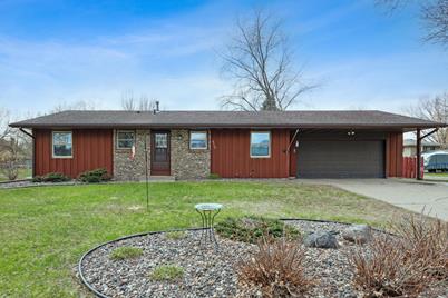 8160 Ivywood Avenue S, Cottage Grove, MN 55016 - Photo 1