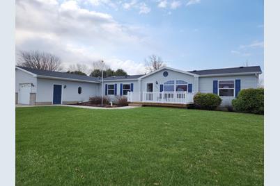 605 4th Street NW, Hayfield, MN 55940 - Photo 1