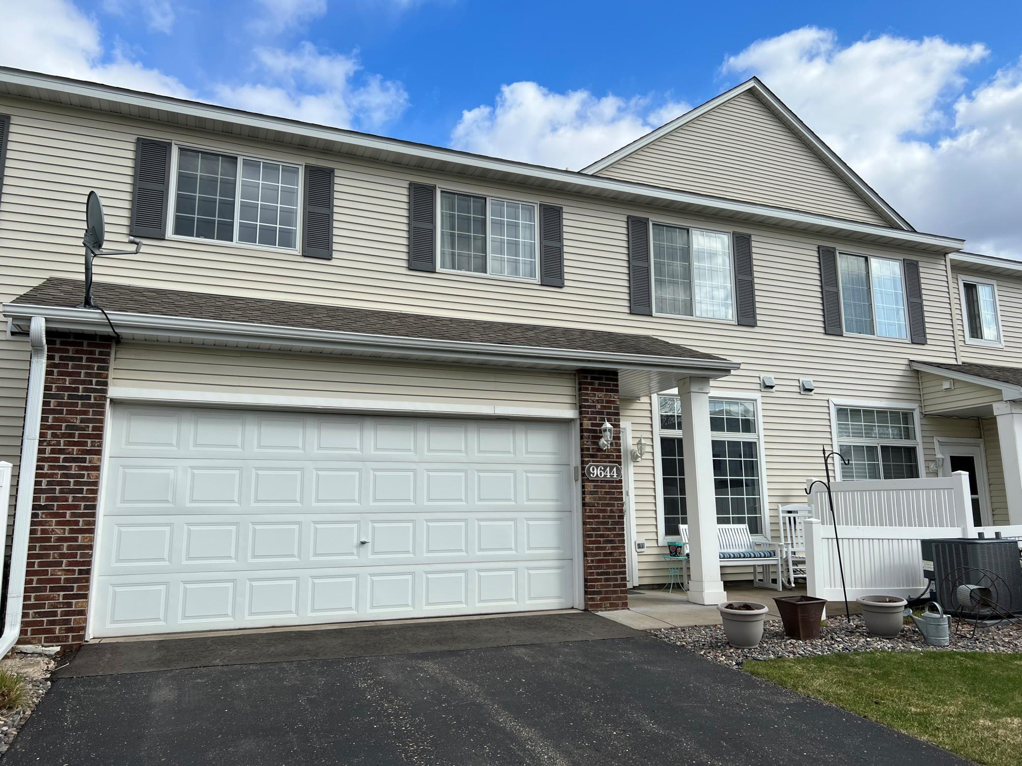 9644 Queensland Ln N 103, Maple Grove, MN 55311 MLS 6359789