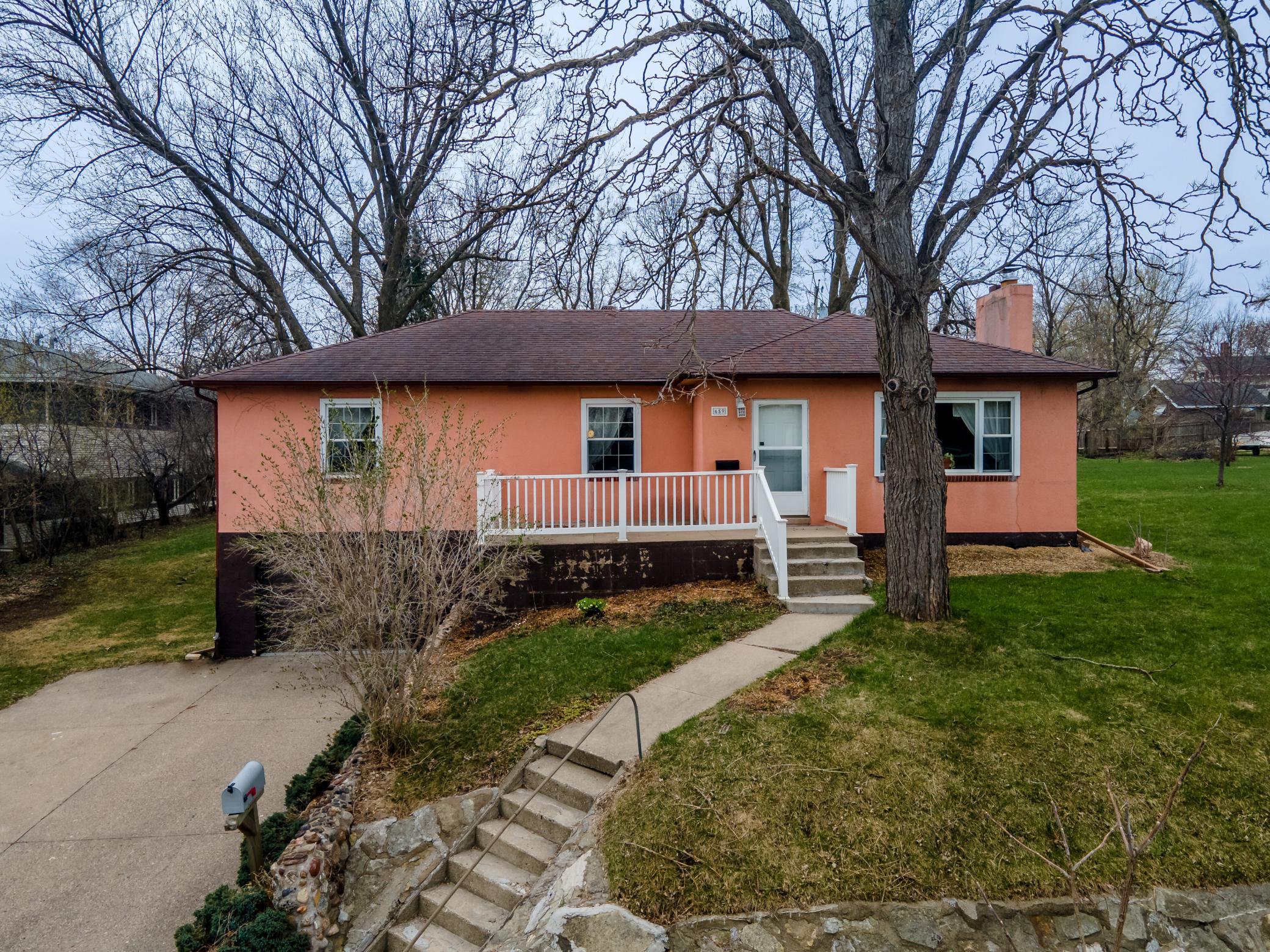 659 E Vine St, Owatonna, MN 55060 MLS 6361493 Coldwell Banker