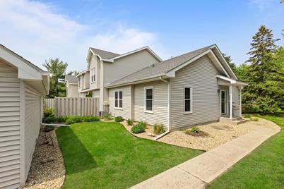 10310 Arrowwood Drive, Eden Prairie, MN 55347 - Photo 1