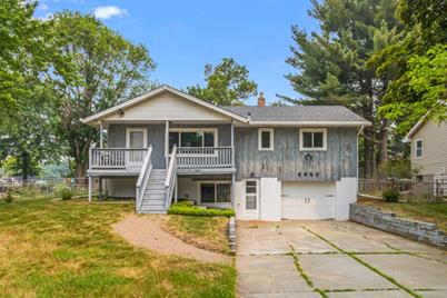 6950 35th Street N, Oakdale, MN 55128 - Photo 1