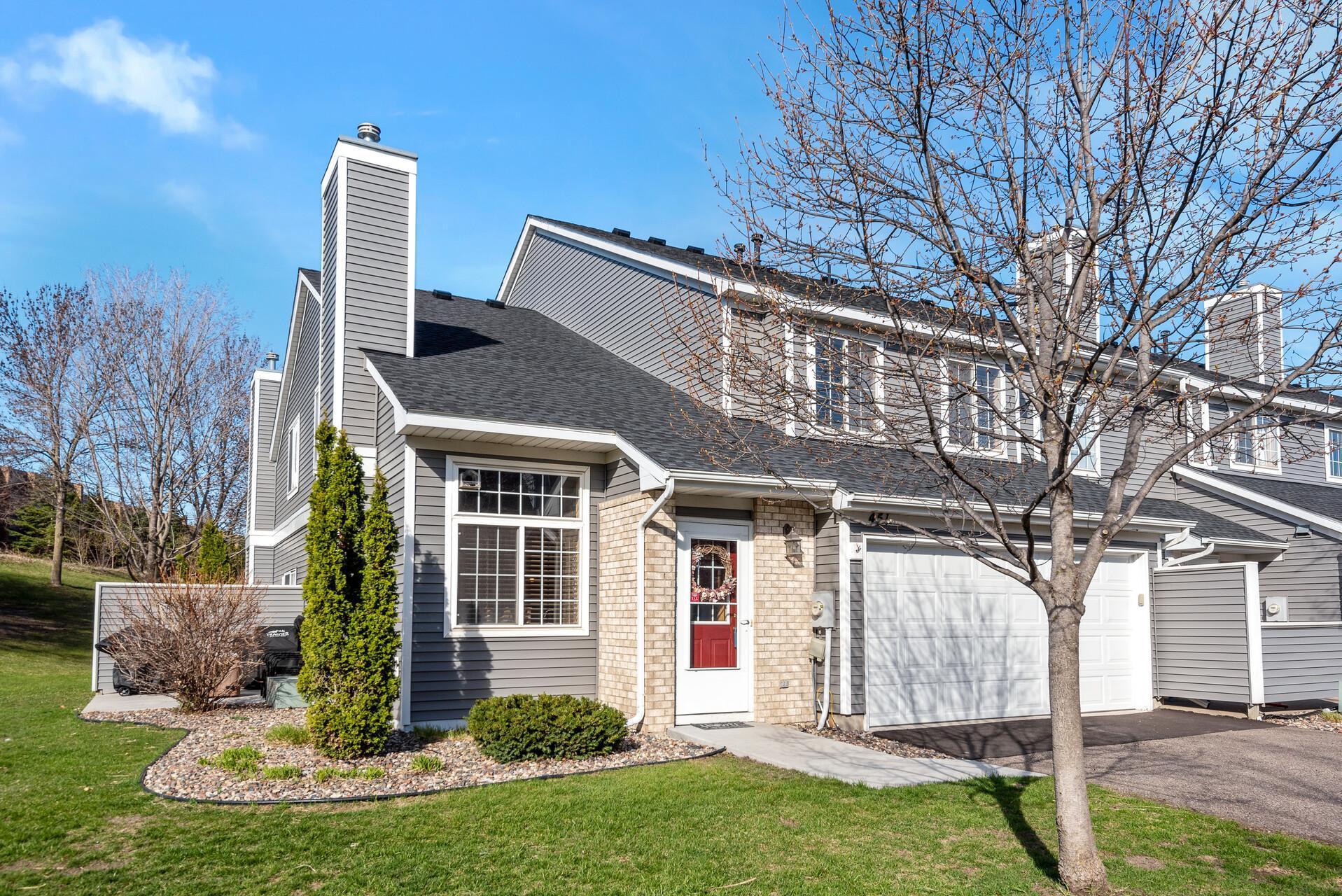 451 Mission Hills Way E, Chanhassen, MN 55317 MLS 6364778 Coldwell