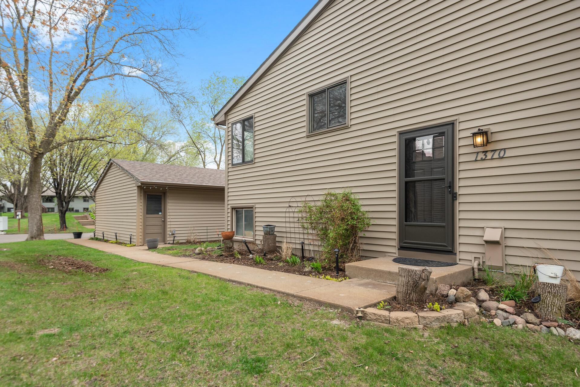 1370 Arden View Dr, Arden Hills, MN 55112 MLS 6365064 Coldwell Banker