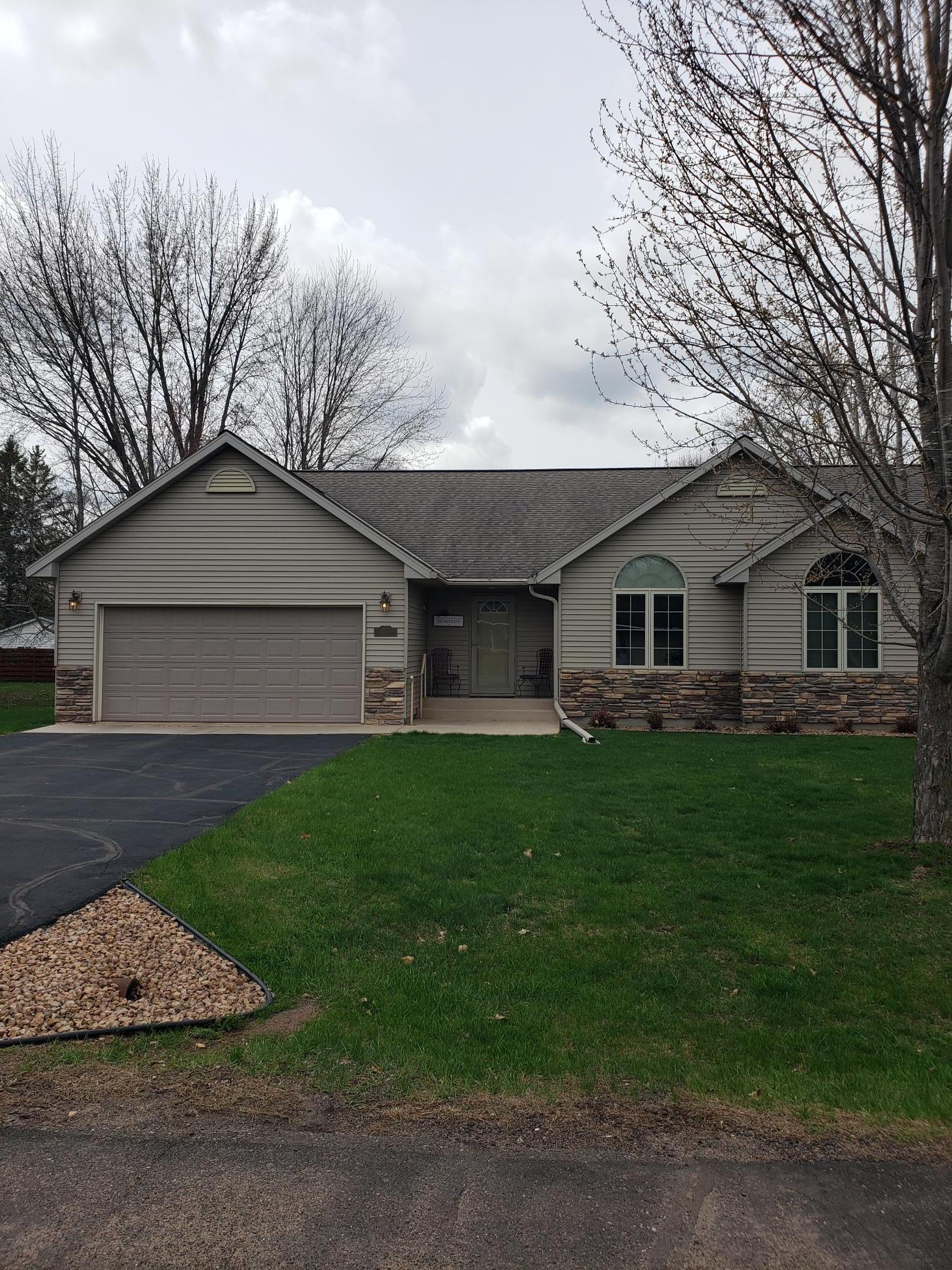 512 Barry Ave A, Hinckley, MN 55037 MLS 6368206 Coldwell Banker