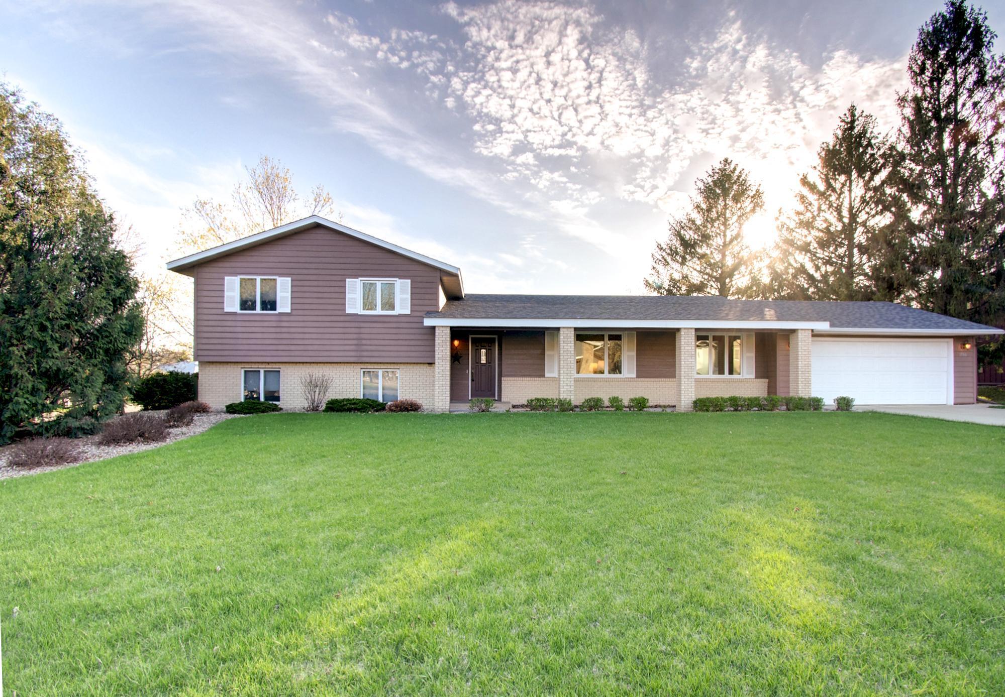 1500 Lindberg Ct, Northfield, MN 55057 MLS 6368976 Coldwell Banker