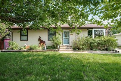 2299 17th Avenue E, North Saint Paul, MN 55109 - Photo 1