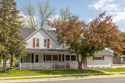 103 4th Street SW, Stewartville, MN 55976 - Photo 1