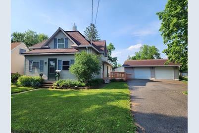 609 3rd Street SW, Stewartville, MN 55976 - Photo 1