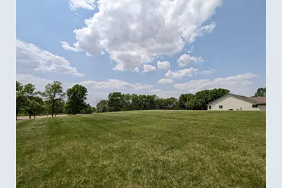 2809 & 2813 Campus Drive, Albert Lea, MN 56007 - Photo 1