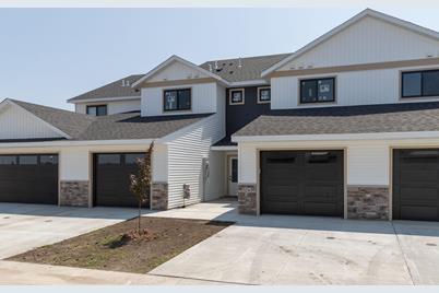 5236 Harvest Square Place NW, Rochester, MN 55901 - Photo 1