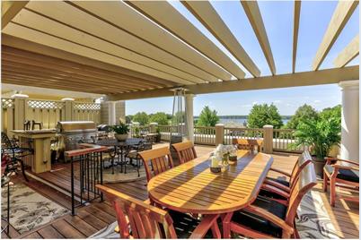 702 Widsten Circle, Wayzata, MN 55391 - Photo 1