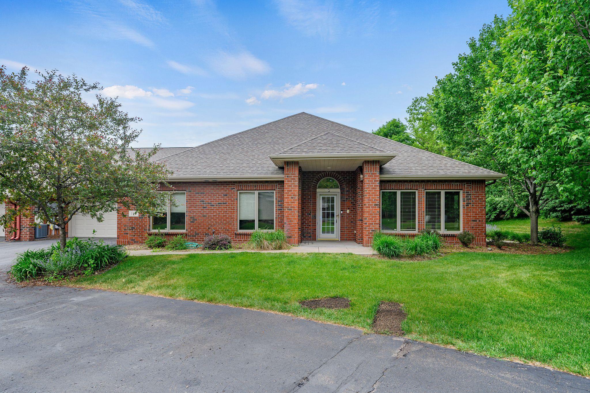 113 Deerwood Ct, Hudson, WI 54016 MLS 6379708 Coldwell Banker