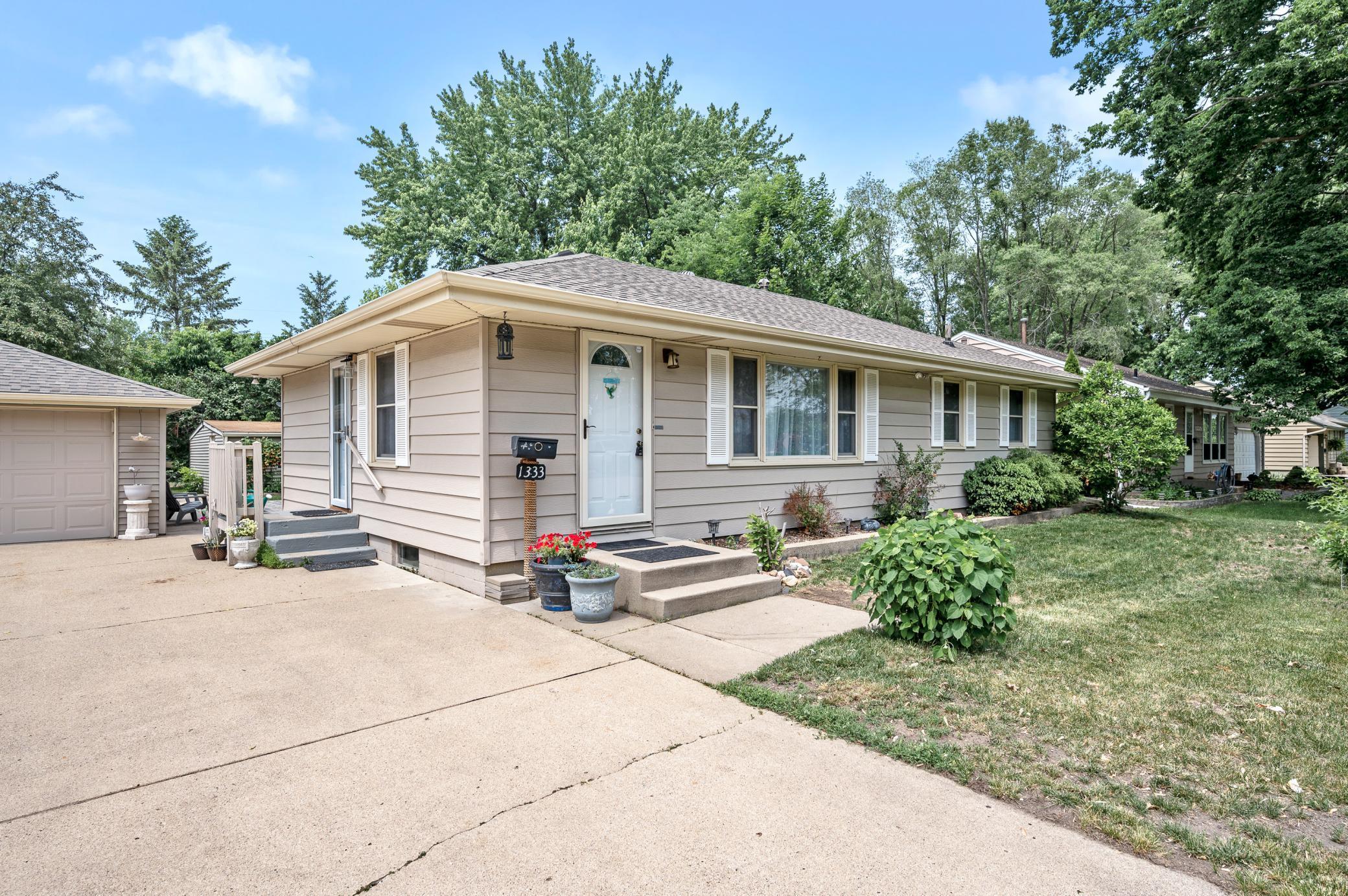 1333 Valley St, Chaska, MN 55318 MLS 6380616 Coldwell Banker