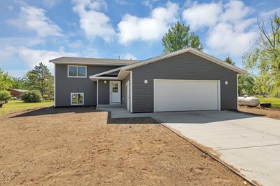 348 S 1st Ave, Motley, MN 56466 - Photo 1