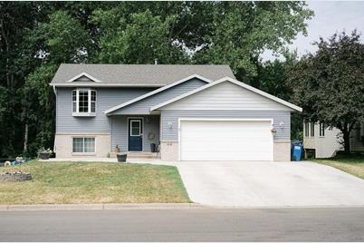 441 13th Avenue S, Sauk Rapids, MN 56379 - Photo 1