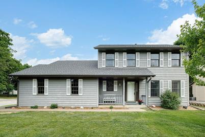 7594 Upper 19th Street N, Oakdale, MN 55128 - Photo 1