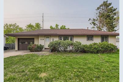 321 109th Avenue NW, Coon Rapids, MN 55448 - Photo 1