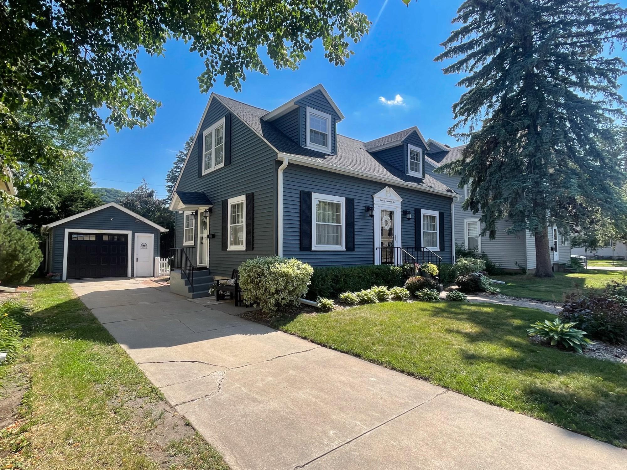 1175 W 10th St, Winona, MN 55987 MLS 6400037 Coldwell Banker