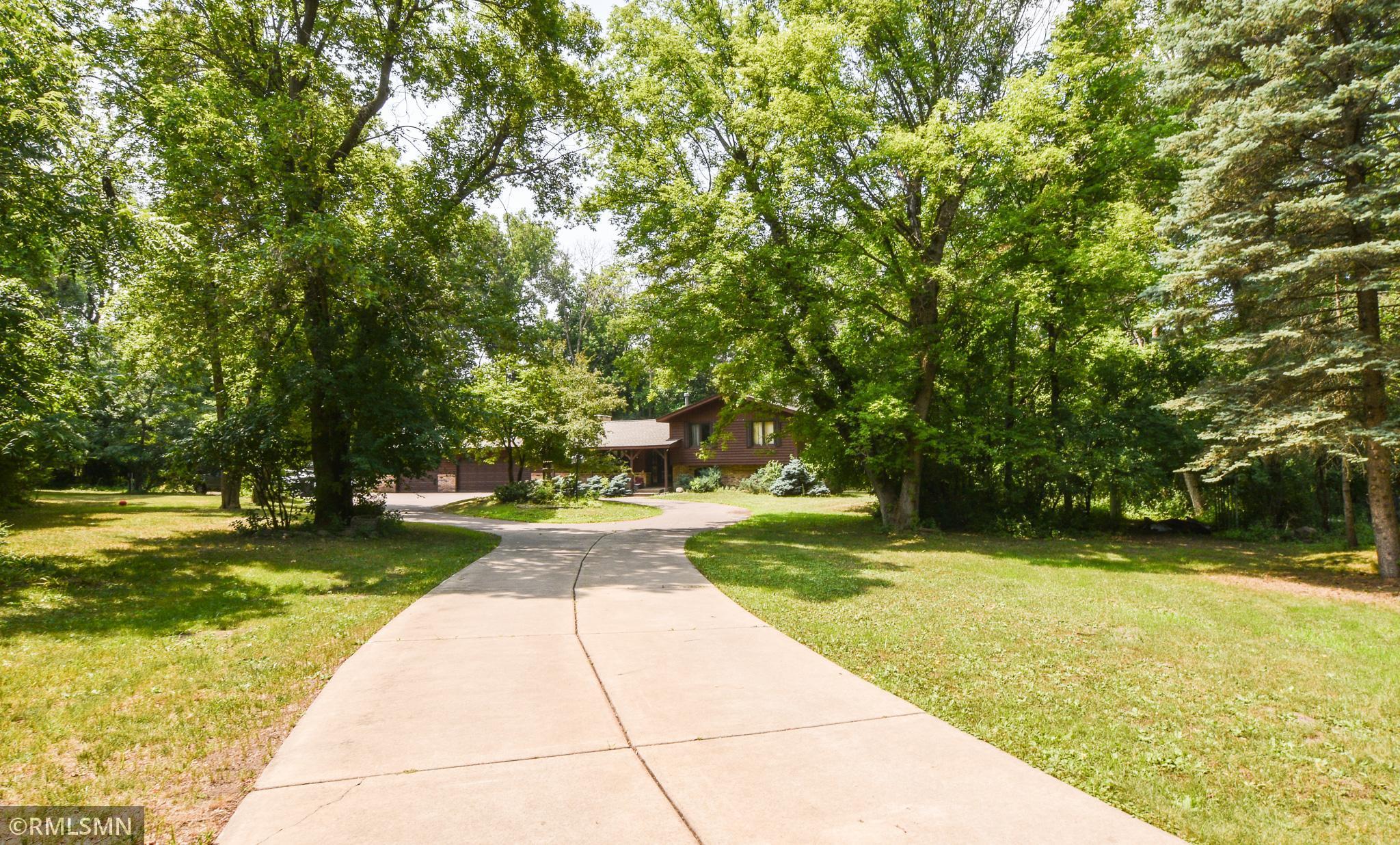 8621 W River Rd, Brooklyn Park, MN 55444 MLS 6401135 Coldwell Banker