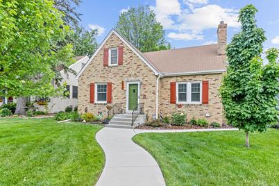 5821 10th Avenue S, Minneapolis, MN 55417 - Photo 1
