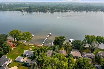 408 W Horseshoe Drive, Shoreview, MN 55126 - Photo 1