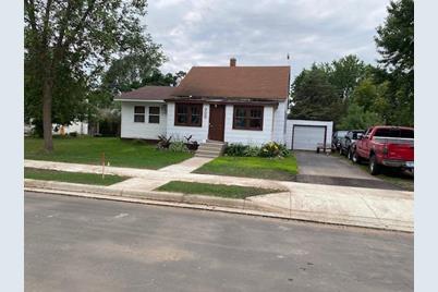 708 4th Street SE, Little Falls, MN 56345 - Photo 1
