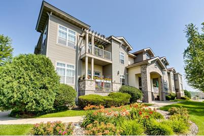 1256 County Road D E #204, Maplewood, MN 55109 - Photo 1