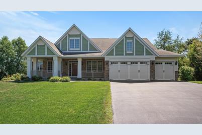 18195 Ireglen Path, Lakeville, MN 55044 - Photo 1