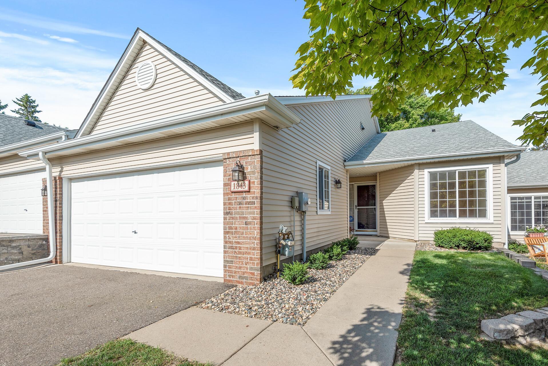 1843 Merlot Curve 1602, Eagan, MN 55122 MLS 6412163 Coldwell Banker