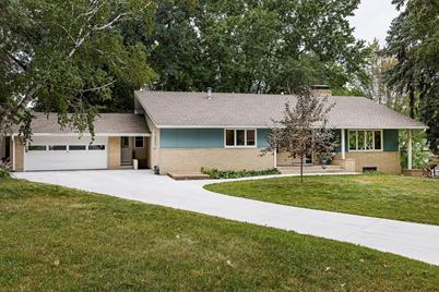 5001 Frontenac Avenue, Golden Valley, MN 55422 - Photo 1