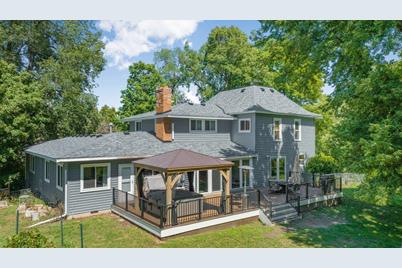 8401 Medicine Lake Road, Golden Valley, MN 55427 - Photo 1