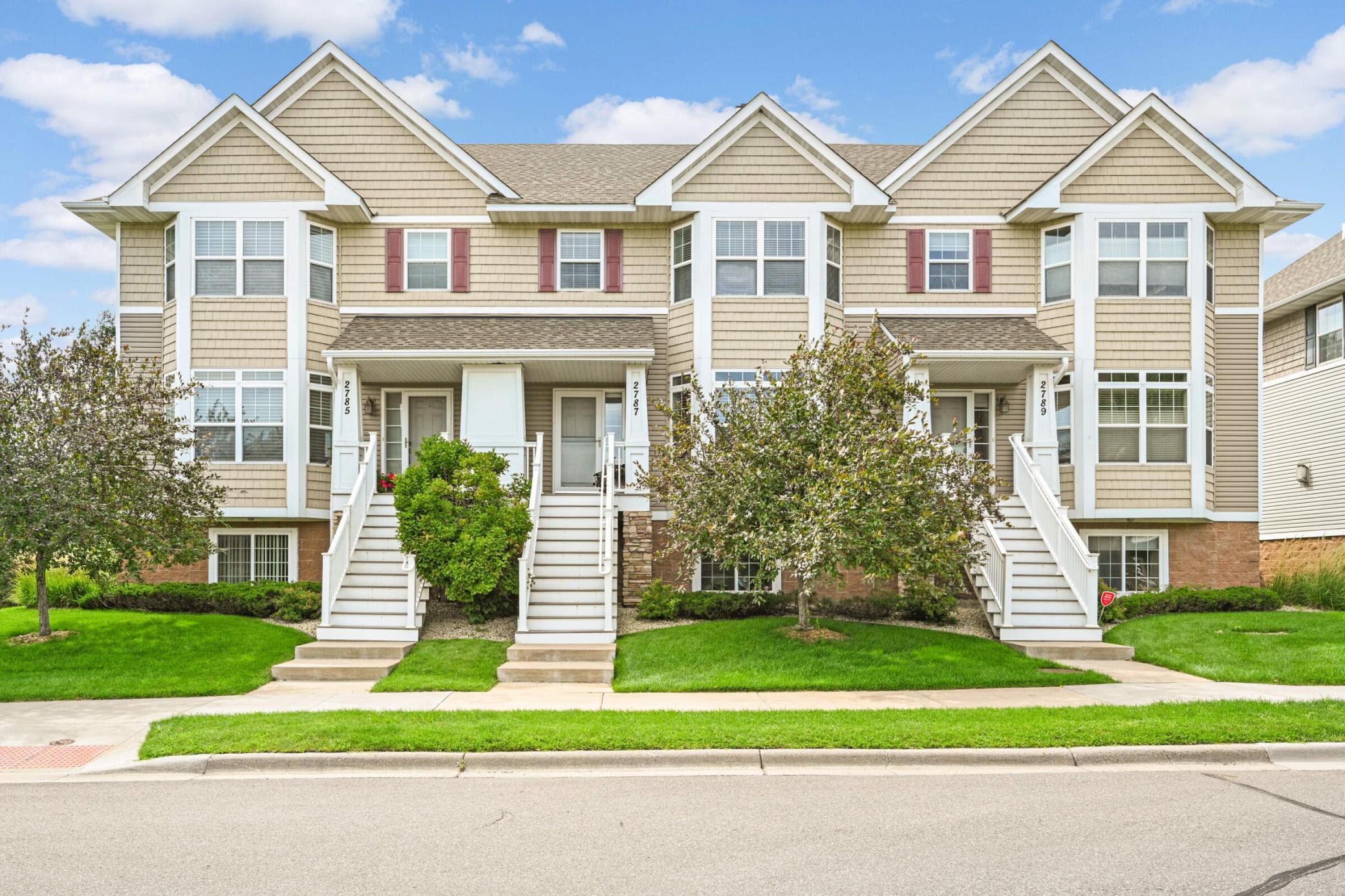 2787 Arona St, Roseville, MN 55113 MLS 6419894 Coldwell Banker